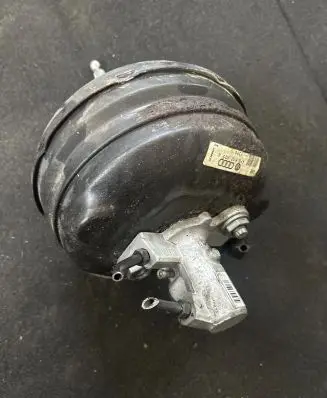 Audi A6 S6 C6 4F Brake booster