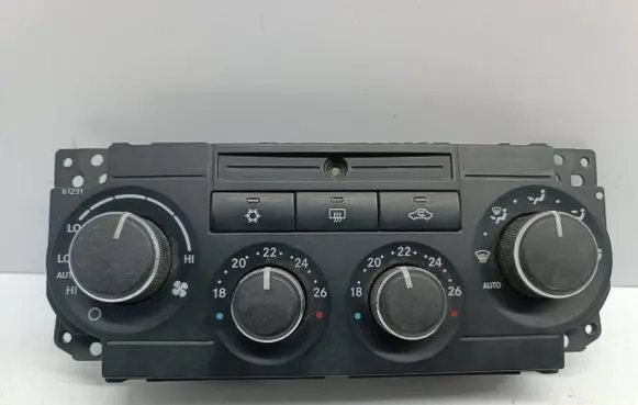 Jeep Grand Cherokee (WK) Climate control unit P55111011AI HAF50023 004601095145