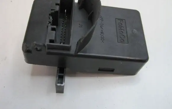 Ford Puma EUR ISO radio connector L1TT14F642AF
