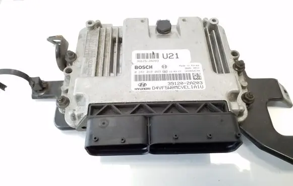 Hyundai i40 Engine control unit/module 391202A203 0281018049
