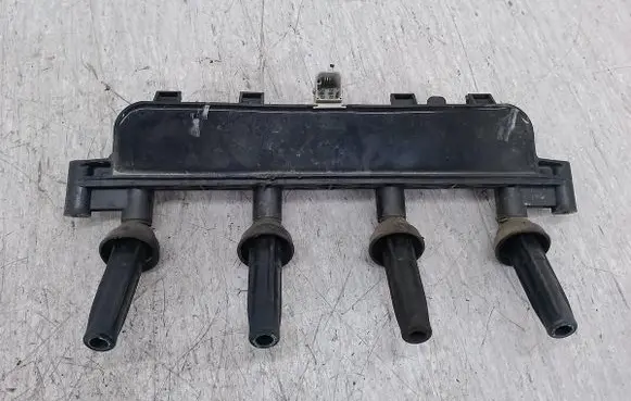 High voltage ignition coil