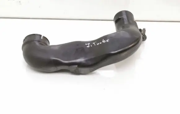 Opel Astra J Turbo air intake inlet pipe/hose 55577108 ETX446362