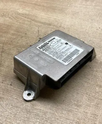 Renault Scenic II - Grand scenic II Airbag control unit/module 607993800 8200412045