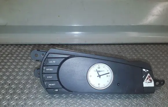 Chrysler Pacifica Clock P04685911AC