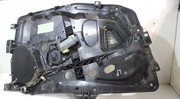 Ford Fiesta Front window lifting mechanism without motor