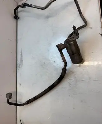 Audi A2 Air conditioning (A/C) pipe/hose 8Z0820189