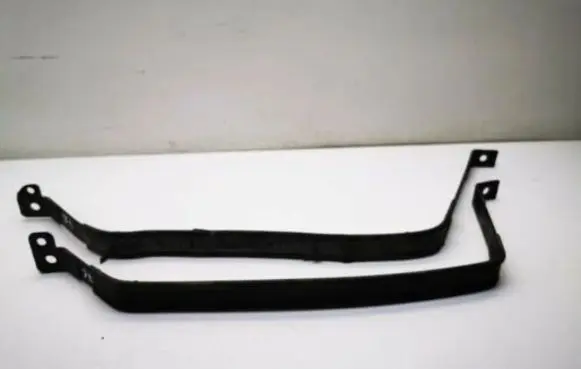KIA Sportage Fuel tank mounting bracket 