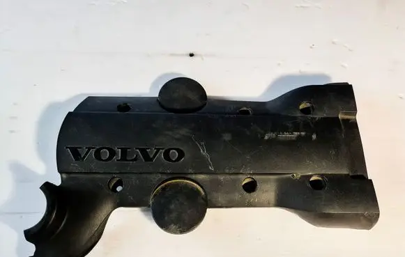Volvo V70 Engine cover (trim) 31339765