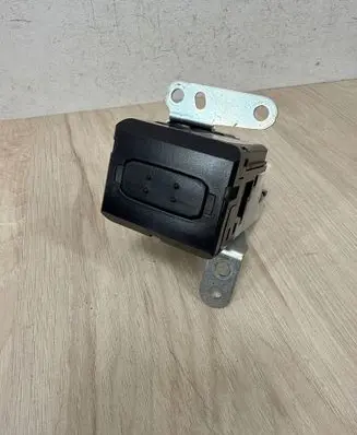 Toyota Corolla Verso AR10 Ignition lock 626399000