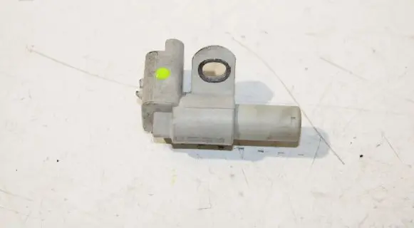 Ford Mondeo MK IV Camshaft speed sensor 9665443580