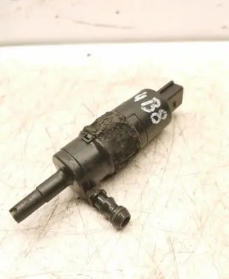 Audi A4 S4 B8 8K Headlight washer pump 3B7955681 00101612V