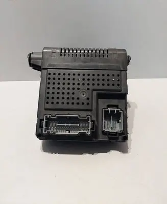 Volvo S60 Fuse module 30728542 12243779