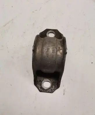 BMW X5 F15 Sway bar bush bracket, front 6859263
