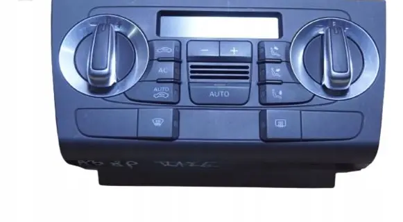 Audi A3 S3 8P Climate control unit 8P0820043BK