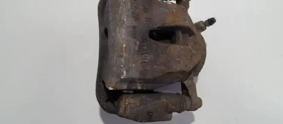 Toyota RAV 4 (XA30) Front brake caliper