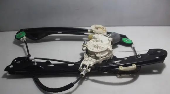 BMW 1 E81 E87 Front window lifting mechanism without motor