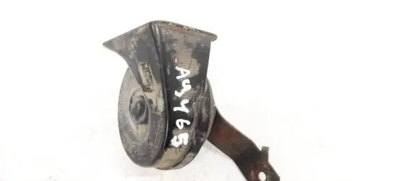 Volvo V70 Horn signal E30055306