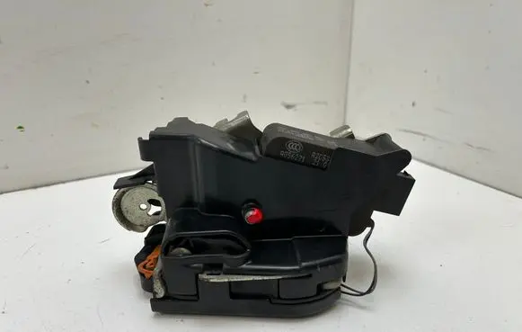 Mercedes-Benz Vito Viano W639 Sliding door lock A6397300535