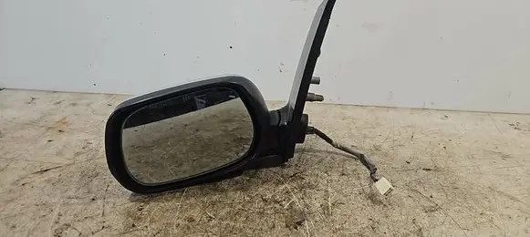 Toyota Avensis Verso Front door electric wing mirror E4012153