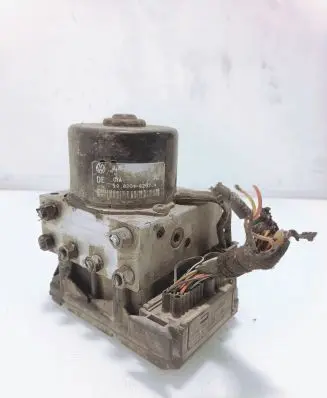 Volkswagen Golf IV ABS Pump 1J0907379P 93160975
