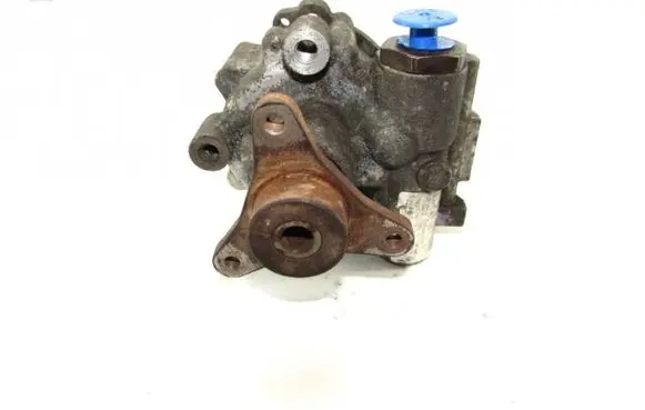 Opel Movano A Power steering pump