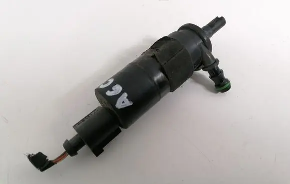 Audi A6 S6 C7 4G Headlight washer pump 3B7955681