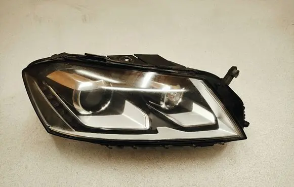 Volkswagen PASSAT B7 Headlight/headlamp 90005339 3AB941034 889VF21165812