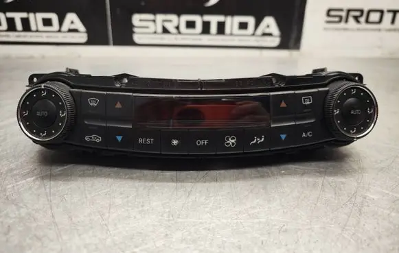 Mercedes-Benz E W211 Climate control unit 2118302190 Q00010307