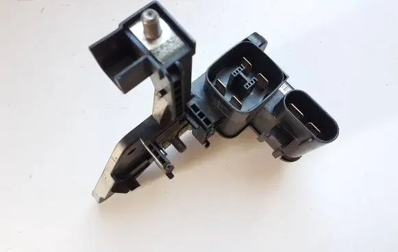 BMW 1 F20 F21 Current control relay 922501504