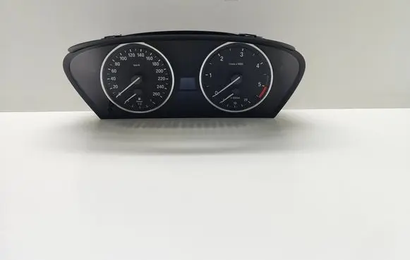 BMW 5 E60 E61 Speedometer (instrument cluster) 9194889 62109194889 019546