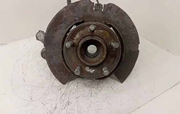 Chrysler 300 - 300C Rear wheel hub spindle/knuckle 