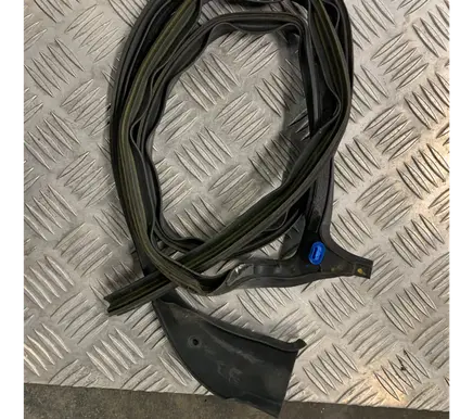 Ford Transit Courier Front door rubber seal 