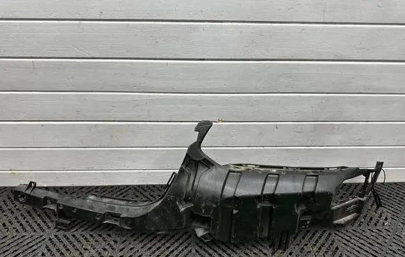 BMW X3 G01 Front bumper mounting bracket 8081895