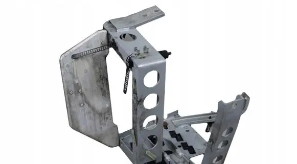 Audi A8 S8 D2 4D Front bumper mounting bracket 4D0821137