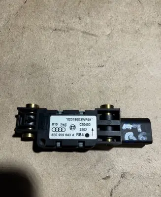 Audi A4 S4 B6 8E 8H Airbag deployment crash/impact sensor 8E0959643A 020403 02318003WR6K