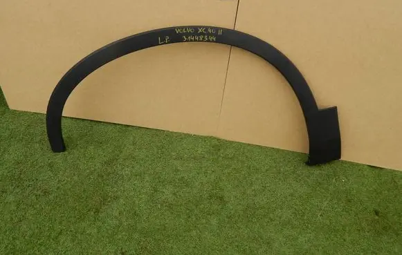Volvo XC40 Front arch trim 31448344