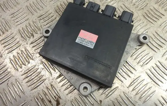 Lexus RX 450H Fuel injection control unit/module 8987130040