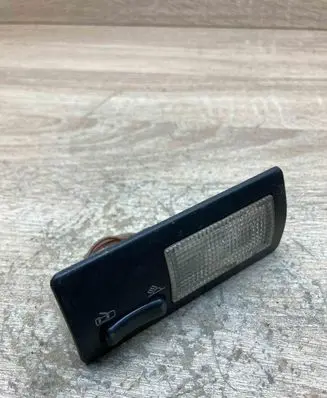 Volkswagen PASSAT B4 Other interior light 3A0947303