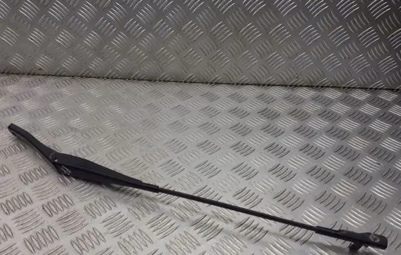 Opel Astra H Front wiper blade arm 13111220LH
