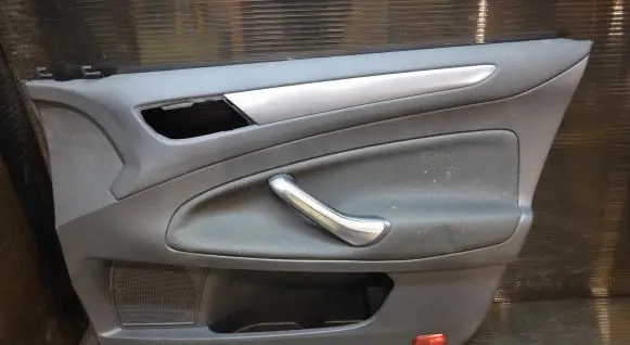 Ford Mondeo MK IV Front door card panel trim