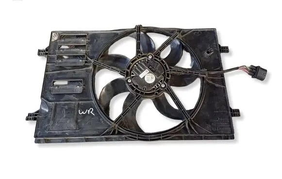 Seat Leon (5F) Electric radiator cooling fan 5Q0121205AP 5Q0121207BD 5Q0121207RD