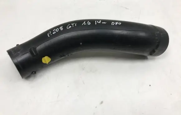 Peugeot 208 Air intake hose/pipe 9801877280