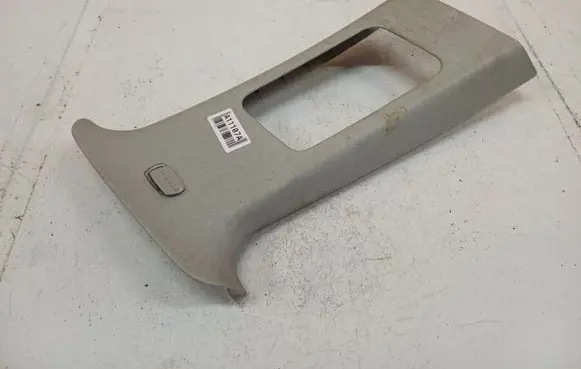 Seat Altea (B) pillar trim (top) 5P0867244