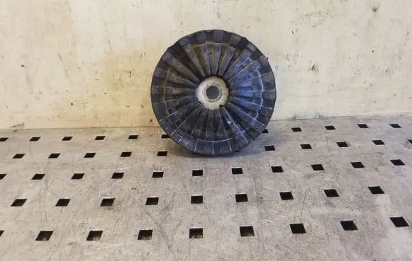Coil spring mount