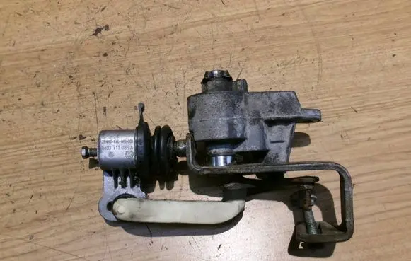 Volkswagen Lupo Gear selector/shifter in gearbox 6N0711089A 6N0711095A