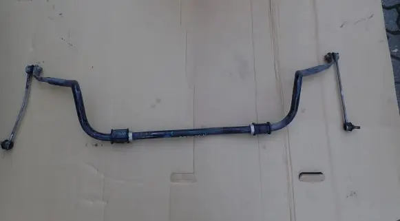 Suzuki SX4 S-Cross Front anti-roll bar/sway bar