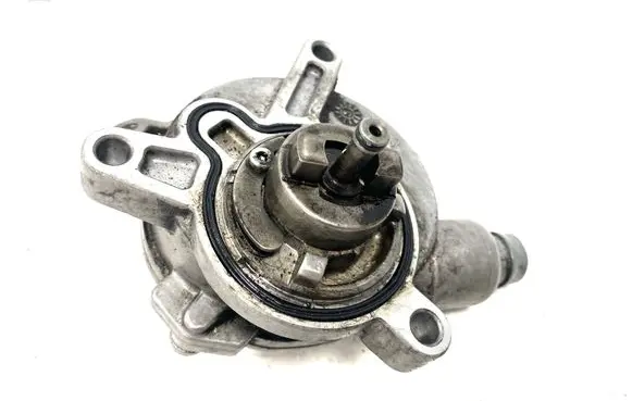 Volvo S60 Vacuum pump 30677904