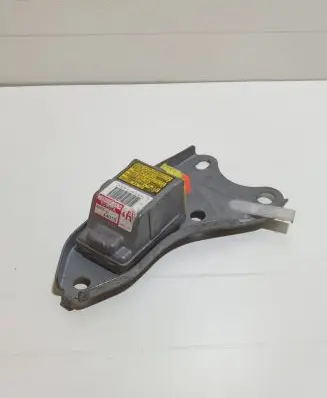 Toyota Avensis Verso Airbag deployment crash/impact sensor 44010 8986044010