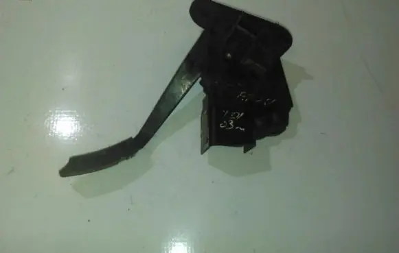 Ford Transit Accelerator throttle pedal g1j03225079 yc159f836bd
