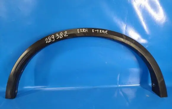 Nissan X-Trail T32 Front arch trim 788604CE1A